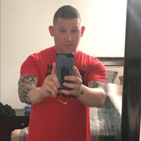 Meet your Posher, Andrew - Picture 1 of 1